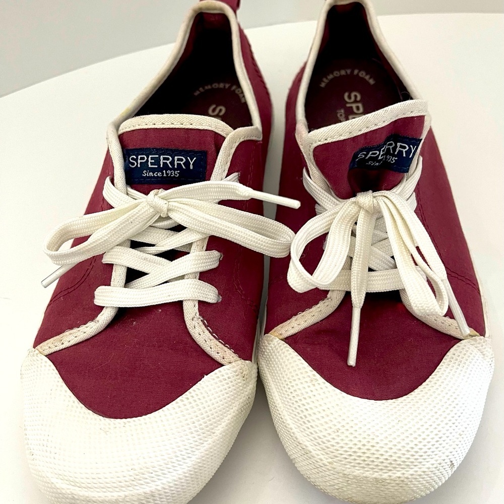 Sperry Women's Burgundy Canvas Sneakers Size 7.5 Lace Up Closure Memory Foam - Picture 10 of 10